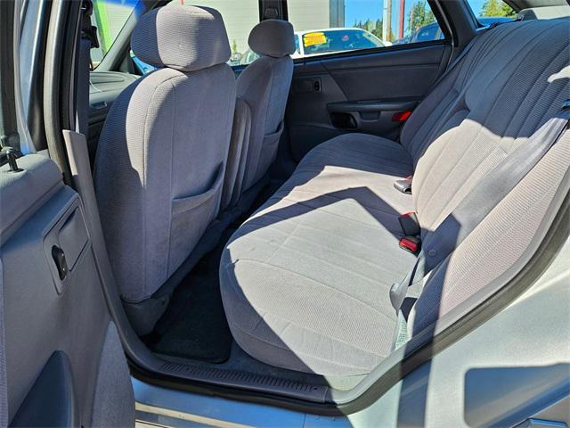 used 1995 Ford Taurus car, priced at $4,995