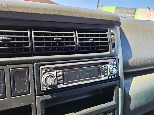 used 2002 Volkswagen Eurovan car, priced at $12,995