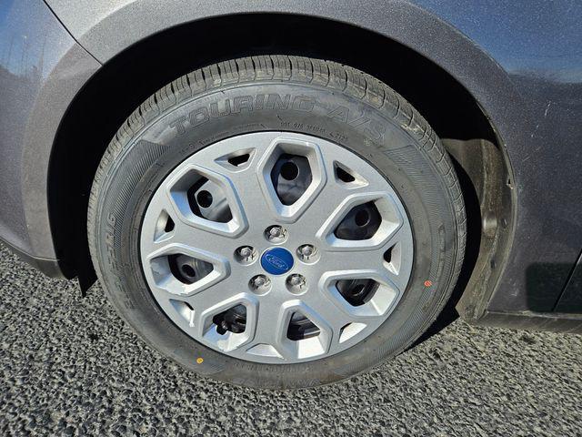 used 2012 Ford Focus car, priced at $7,777