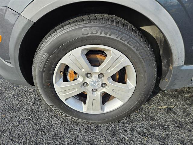 used 2013 Chevrolet Captiva Sport car, priced at $7,477