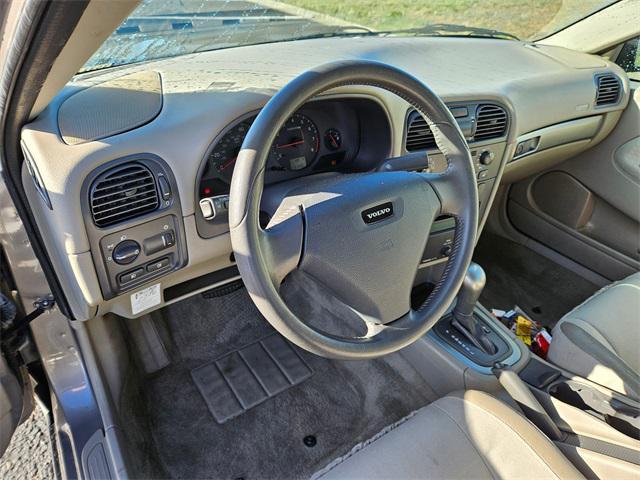 used 2004 Volvo S40 car, priced at $6,777