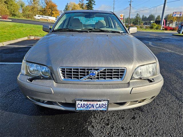 used 2004 Volvo S40 car, priced at $6,777