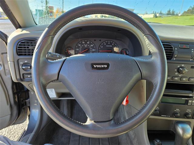 used 2004 Volvo S40 car, priced at $6,777