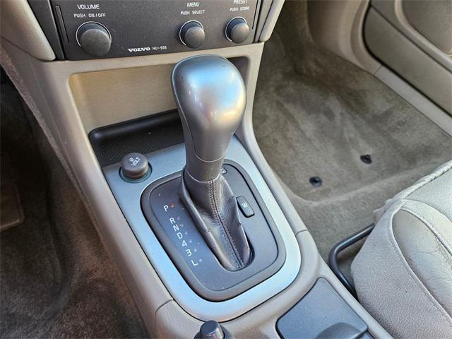 used 2004 Volvo S40 car, priced at $6,777