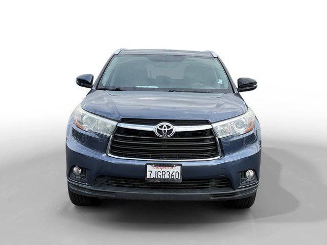 used 2015 Toyota Highlander car, priced at $16,587