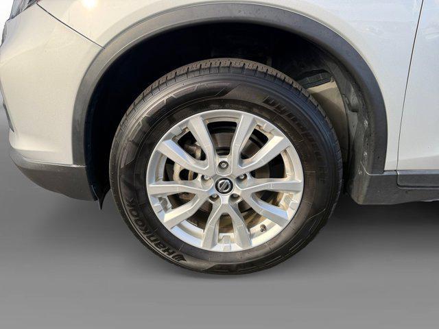 used 2019 Nissan Rogue car, priced at $14,999