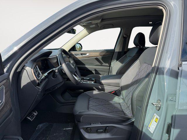 new 2026 Volkswagen Atlas car, priced at $58,024