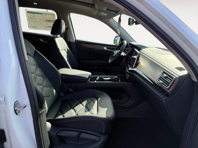 new 2026 Volkswagen Atlas car, priced at $46,437