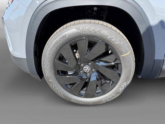 new 2026 Volkswagen Atlas car, priced at $48,165