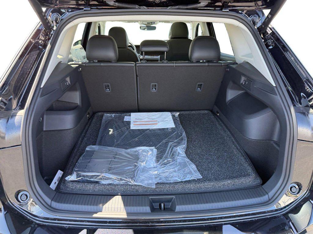 new 2026 Volkswagen Tiguan car, priced at $36,766