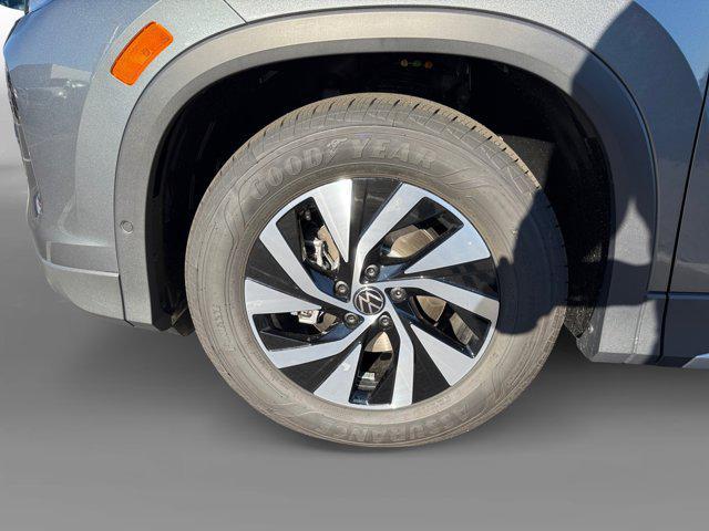 new 2026 Volkswagen Tiguan car, priced at $31,687