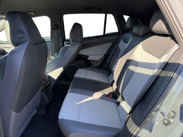 new 2025 Volkswagen ID.4 car, priced at $47,176