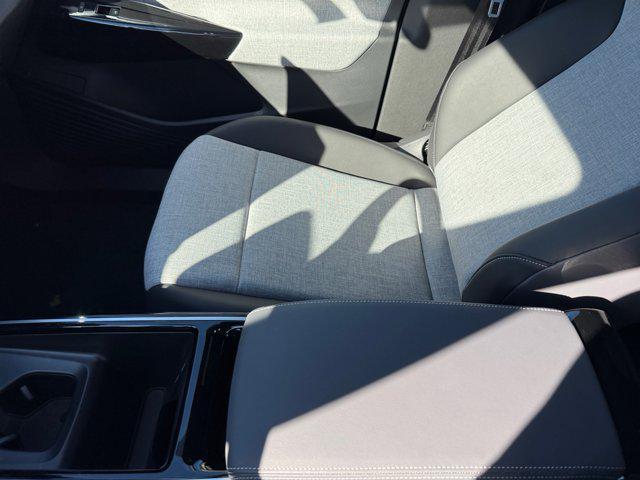 new 2025 Volkswagen ID.4 car, priced at $47,176