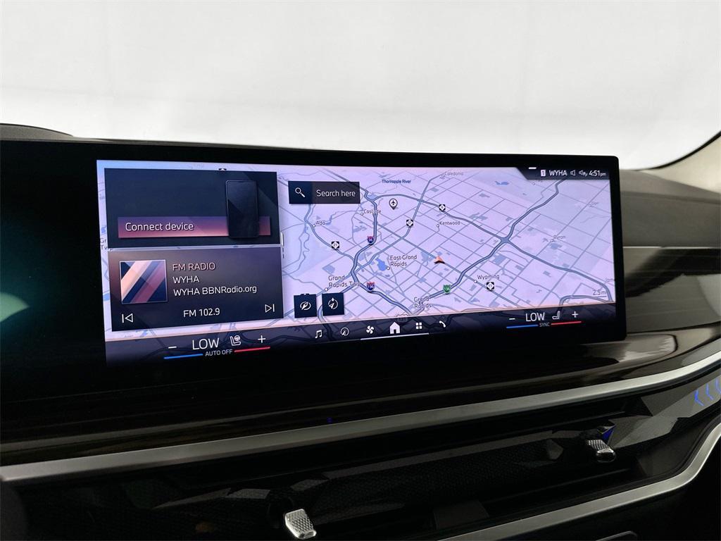2024 Black Sapphire Metallic BMW X7