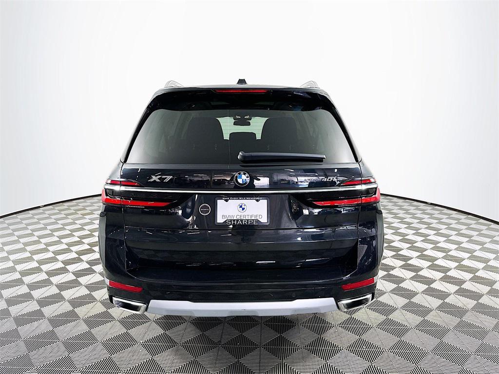 2024 Black Sapphire Metallic BMW X7