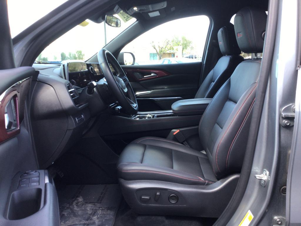 used 2025 Chevrolet Traverse car, priced at $48,440