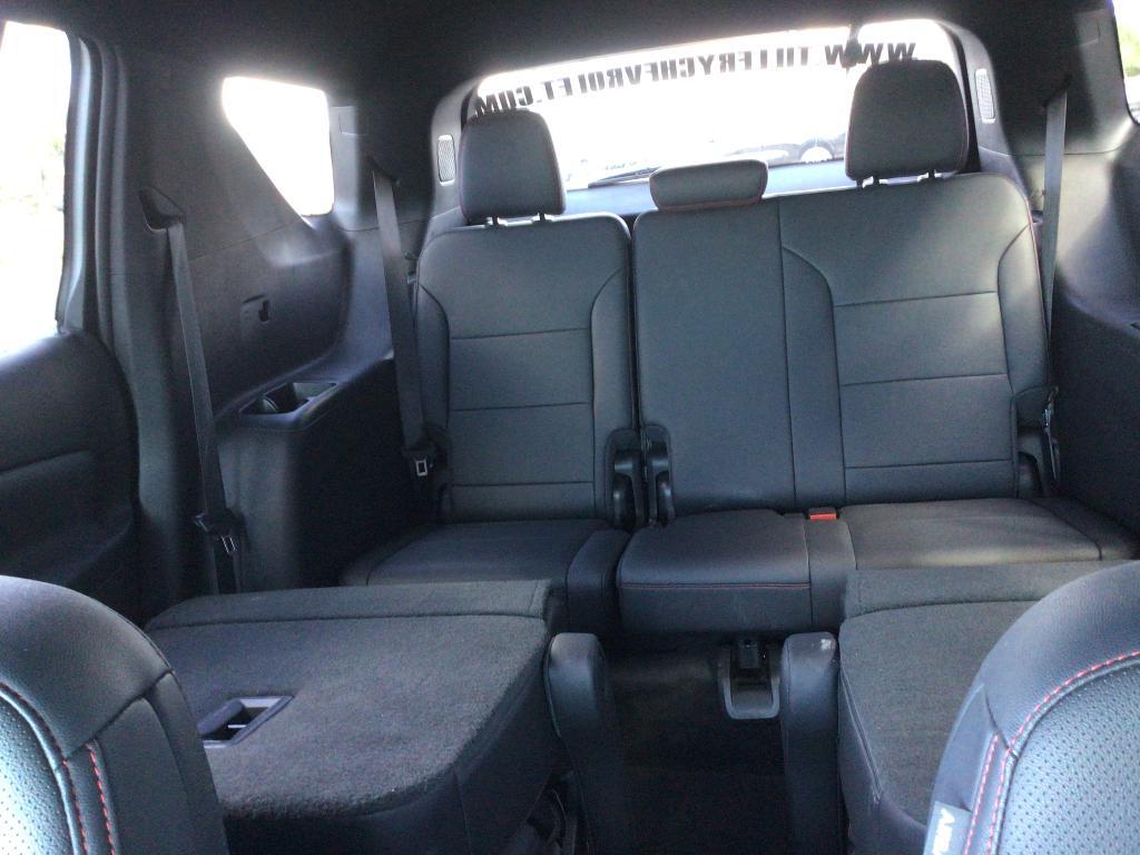 used 2025 Chevrolet Traverse car, priced at $48,440