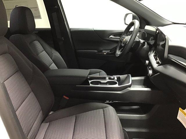 new 2026 Chevrolet Equinox car, priced at $31,995