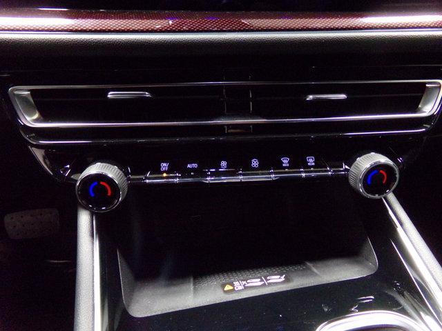 new 2026 Chevrolet Traverse car, priced at $57,455