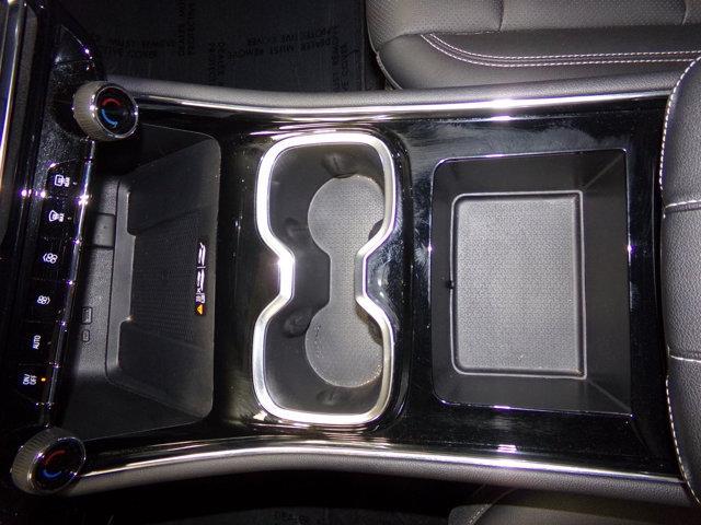 used 2025 Chevrolet Traverse car, priced at $39,493