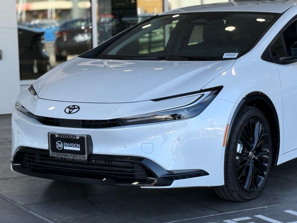 new 2026 Toyota Prius Plug-In Hybrid car, priced at $39,558