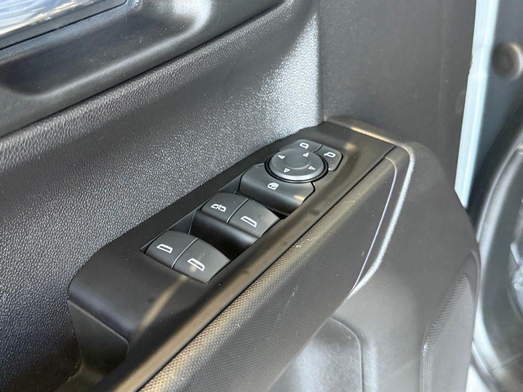 used 2022 Chevrolet Silverado 1500 car, priced at $28,987