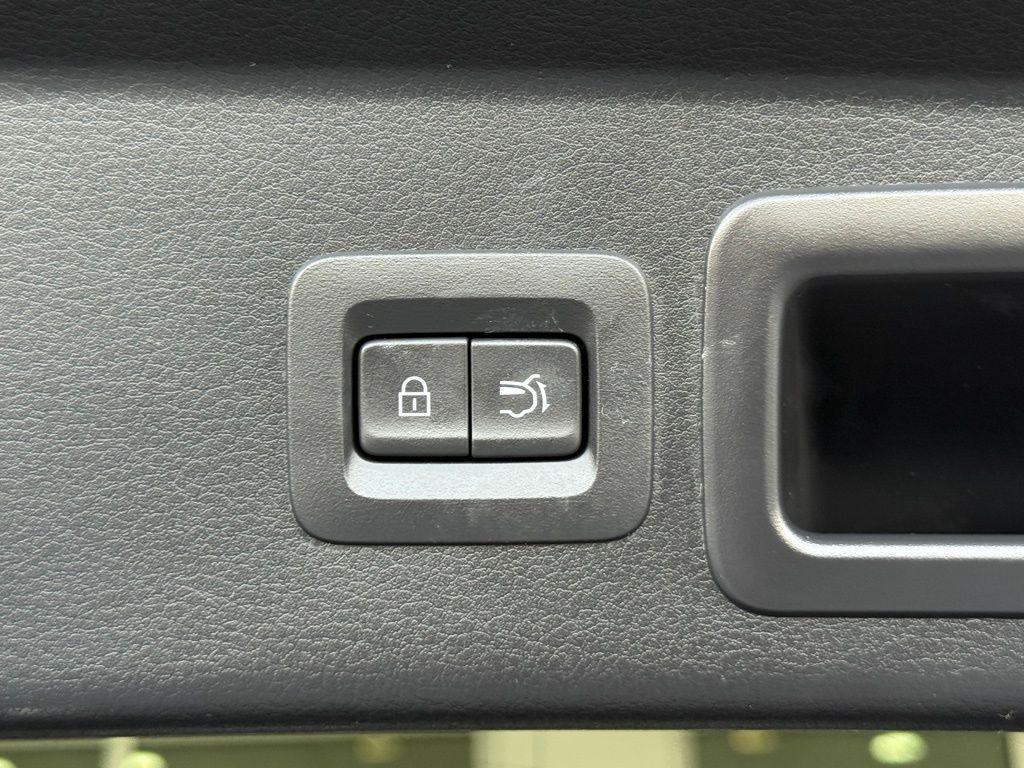 used 2022 Mazda CX-30 car, priced at $22,888