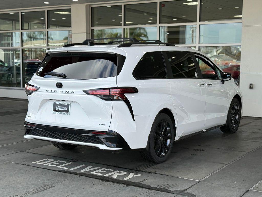 new 2026 Toyota Sienna car, priced at $52,069