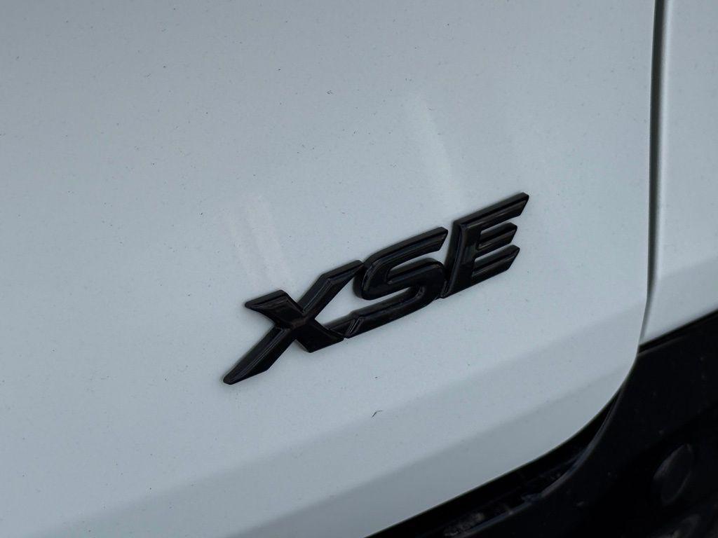 new 2026 Toyota Sienna car, priced at $52,069