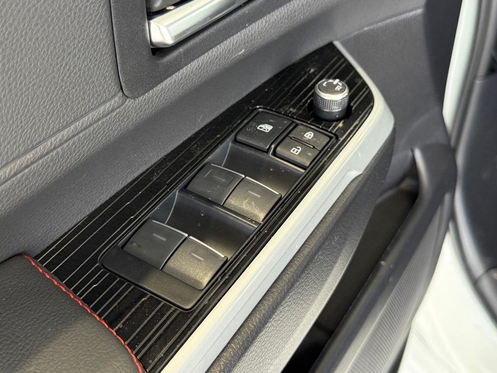 new 2026 Toyota Sienna car, priced at $52,069