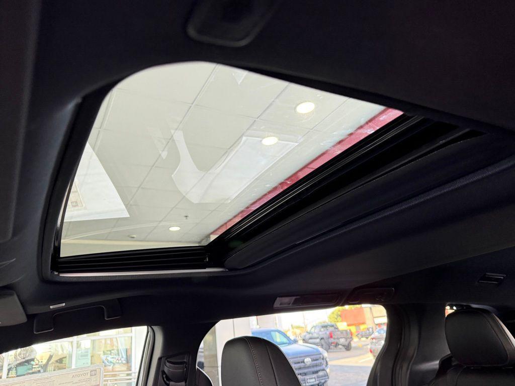 new 2026 Toyota Sienna car, priced at $52,760