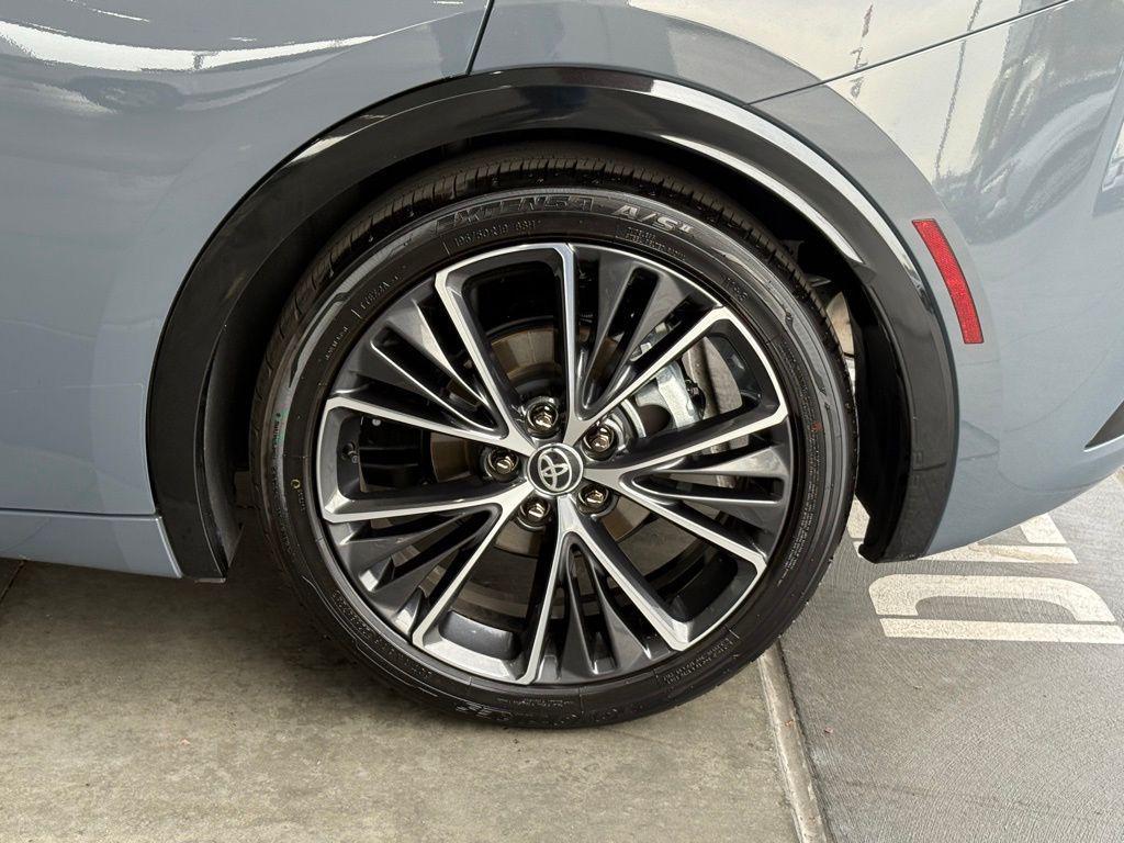 used 2025 Toyota Prius car, priced at $28,995