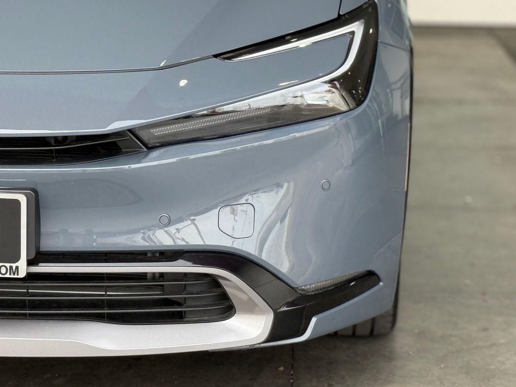 used 2025 Toyota Prius car, priced at $28,995