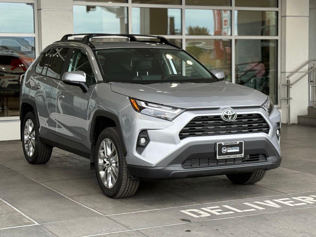 new 2025 Toyota RAV4 car