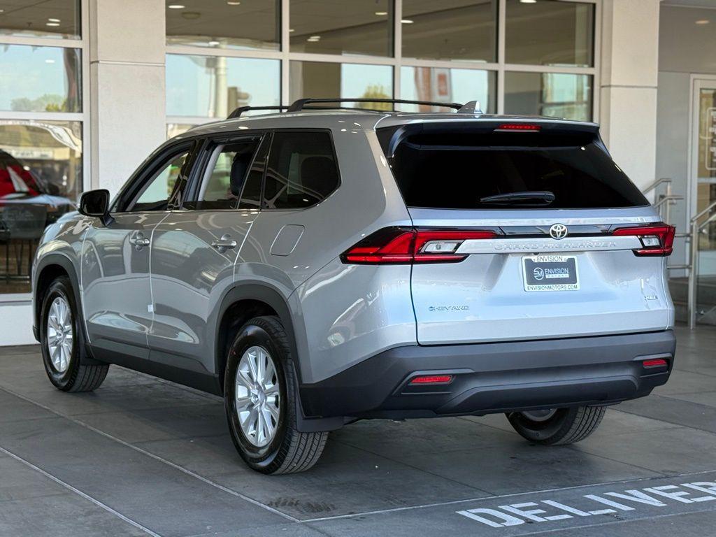 new 2026 Toyota Grand Highlander Hybrid car, priced at $50,813