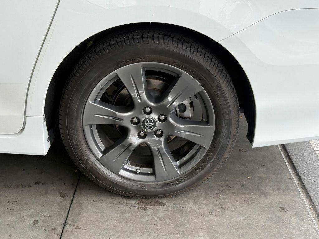 used 2019 Toyota Sienna car, priced at $26,556