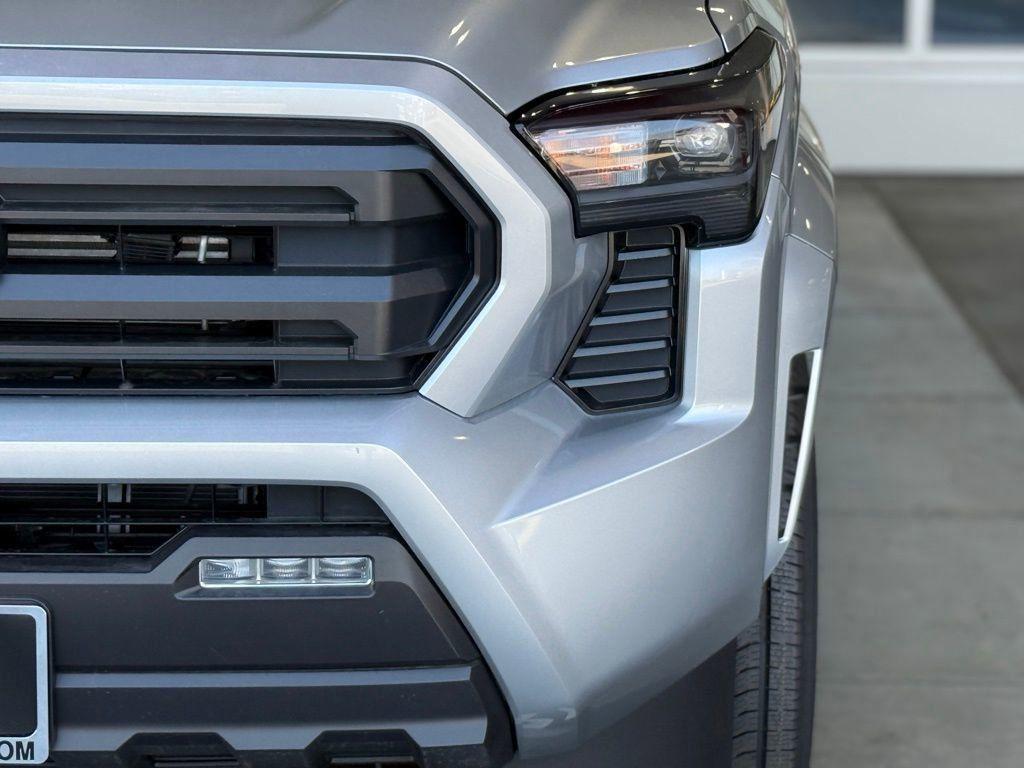 new 2025 Toyota Tacoma car, priced at $40,276