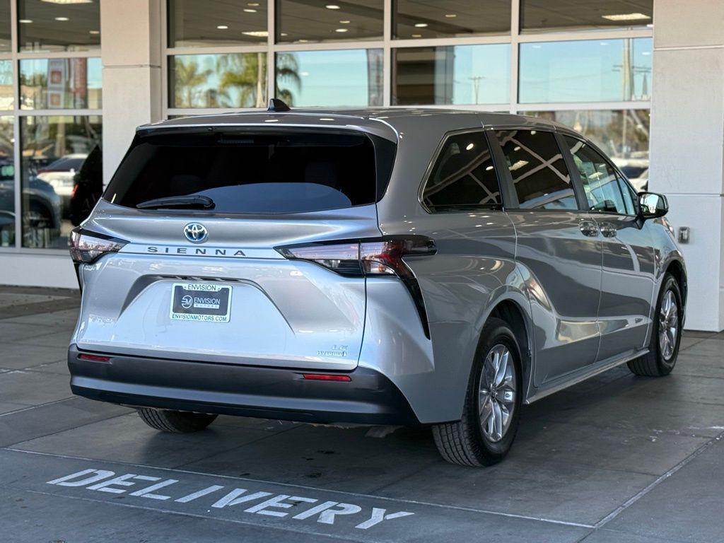 used 2024 Toyota Sienna car, priced at $35,784