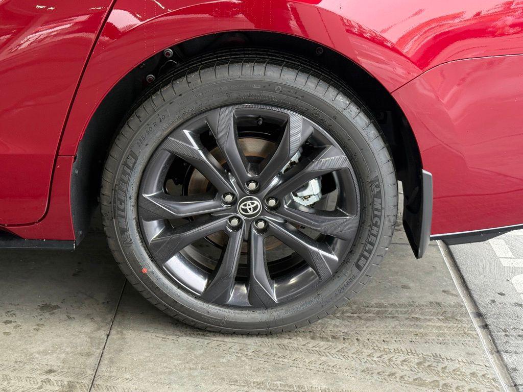 new 2026 Toyota Sienna car, priced at $52,684