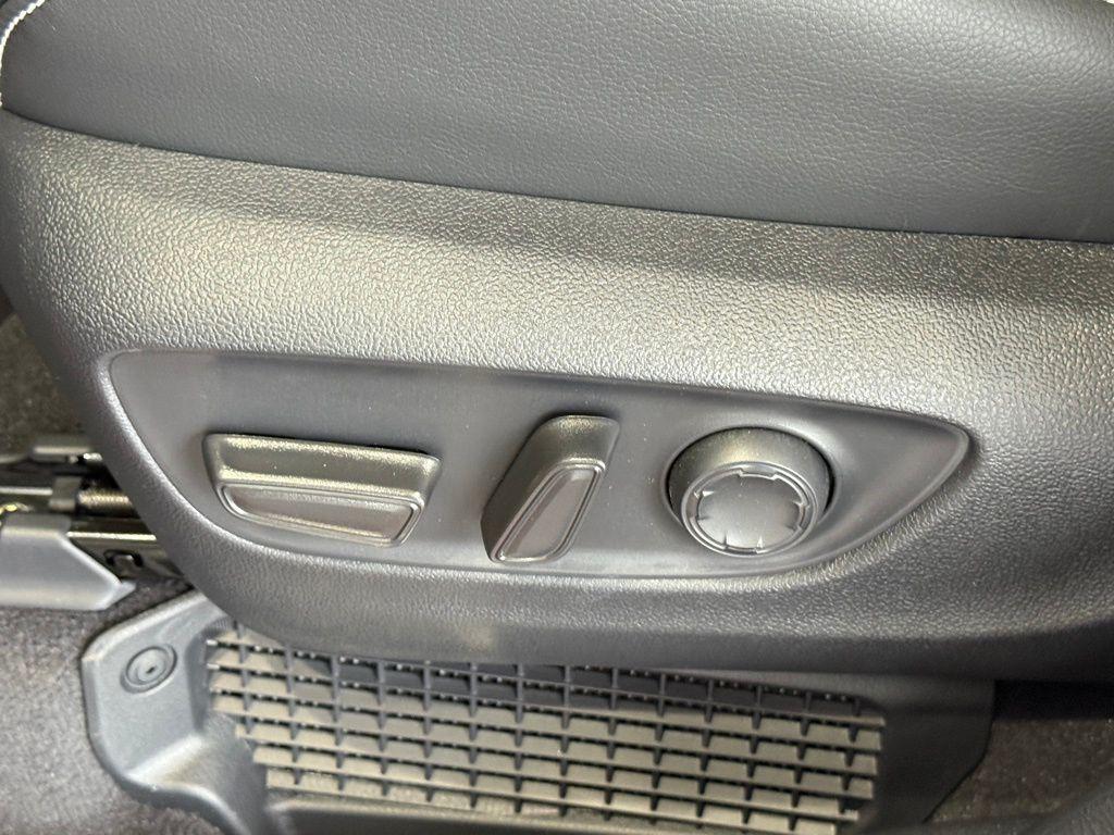 new 2026 Toyota Sienna car, priced at $52,684