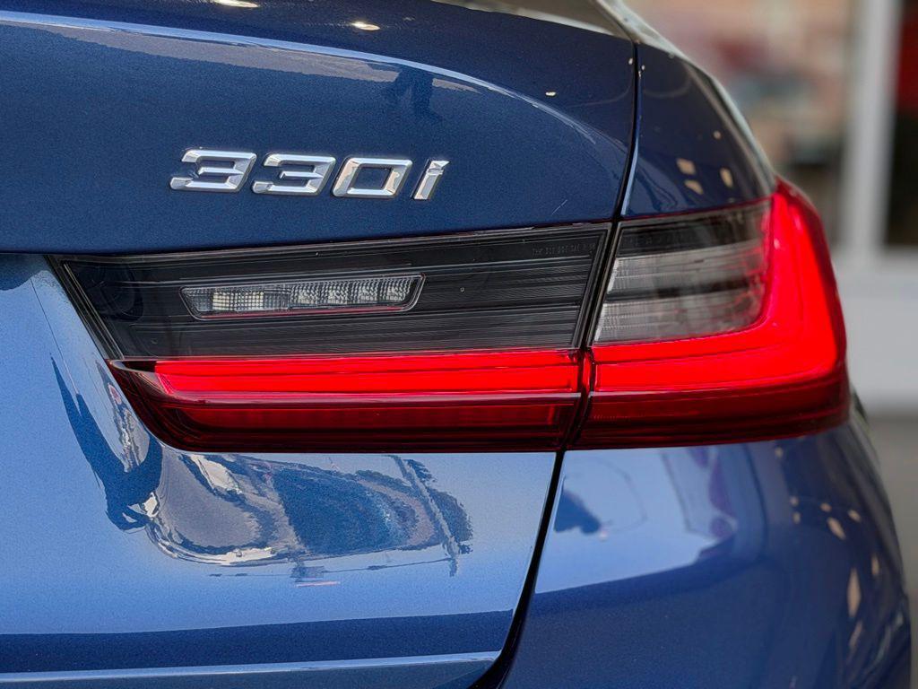 used 2022 BMW 330 car, priced at $26,994