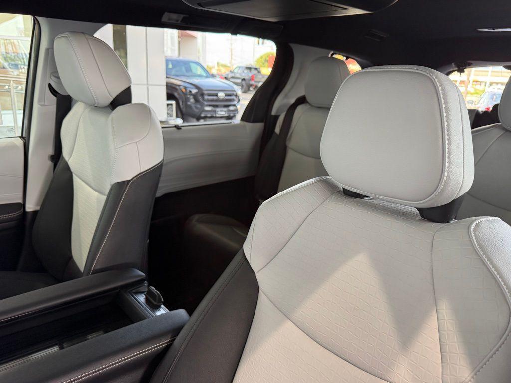 new 2026 Toyota Sienna car, priced at $53,034