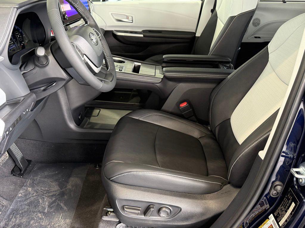 new 2026 Toyota Sienna car, priced at $53,034