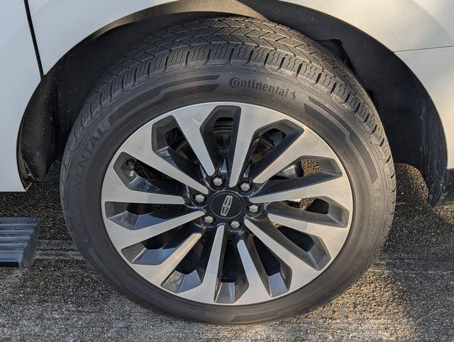 used 2022 Lincoln Navigator L car, priced at $46,279