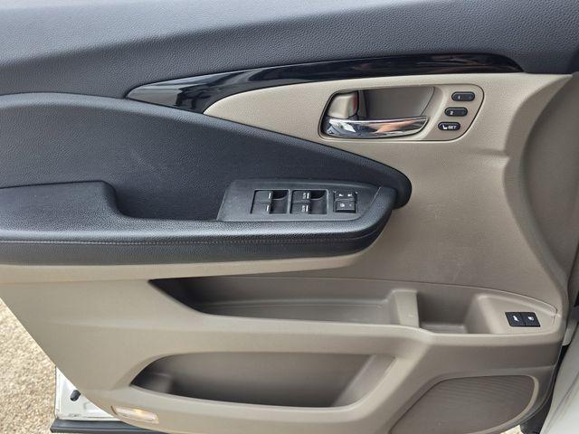 used 2017 Honda Pilot car, priced at $13,963