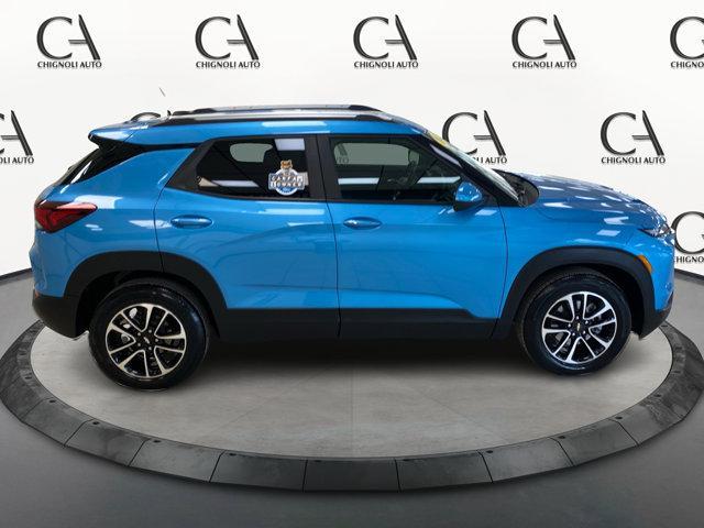 used 2025 Chevrolet TrailBlazer car, priced at $25,000