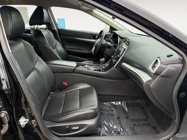 used 2023 Nissan Maxima car, priced at $20,999