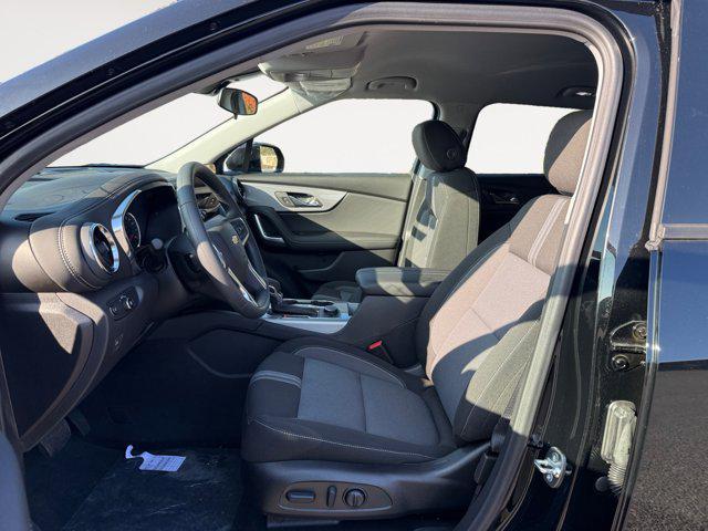 new 2025 Chevrolet Blazer car, priced at $38,580