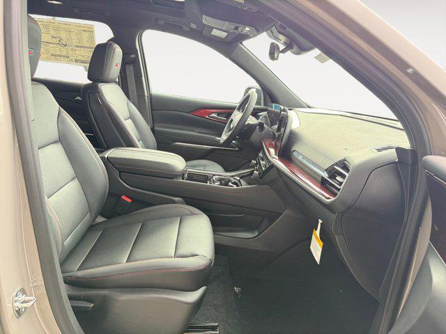 new 2026 Chevrolet Traverse car, priced at $53,520