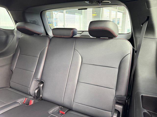 new 2026 Chevrolet Traverse car, priced at $53,520